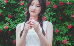 男流氓舔美女的各种部位